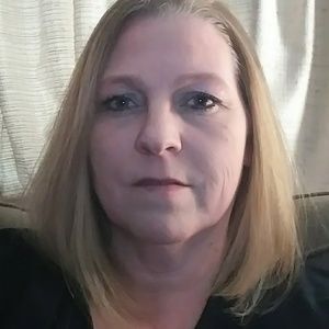 Meet your Posher, Annette